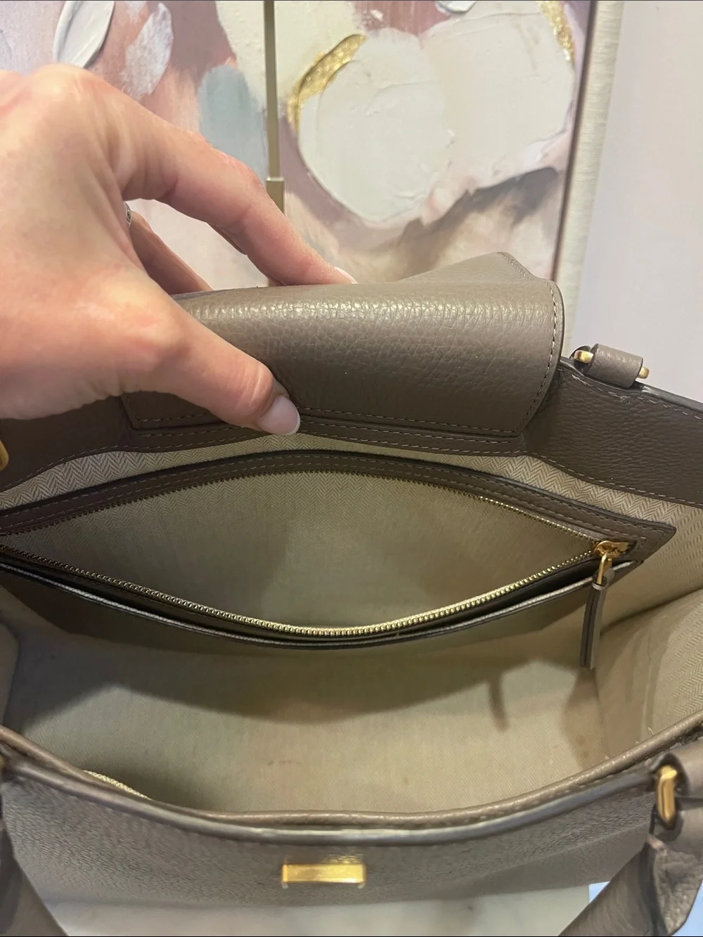 Tory Burch elegant pebbled